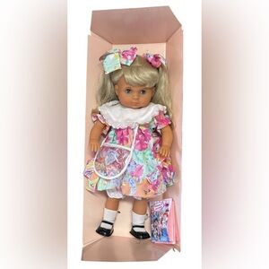 NIB  Unique Lissi Doll "Bridget" Doll 20" . Birthday Girls Series